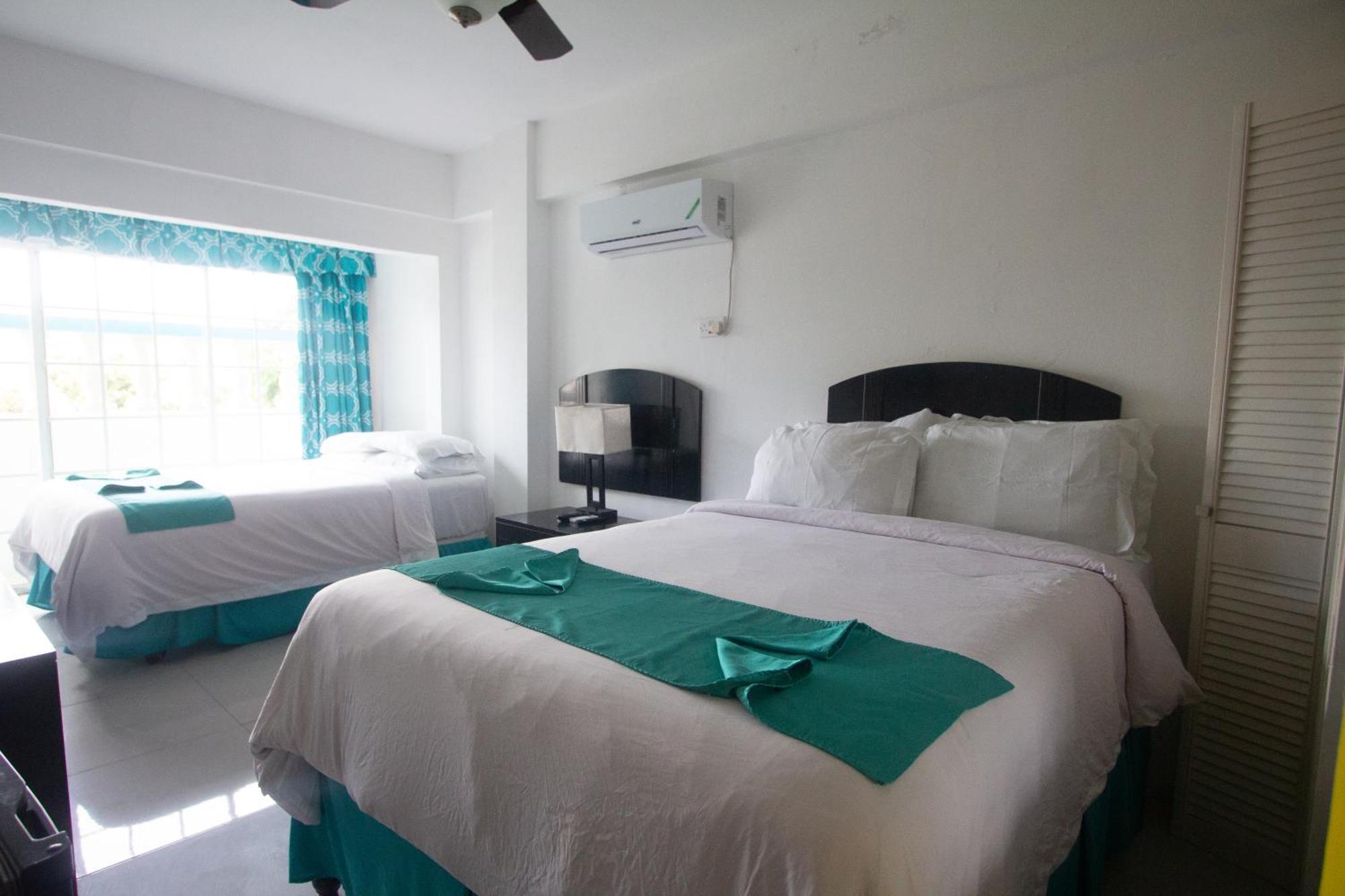 Match Resort Port Antonio Bagian luar foto