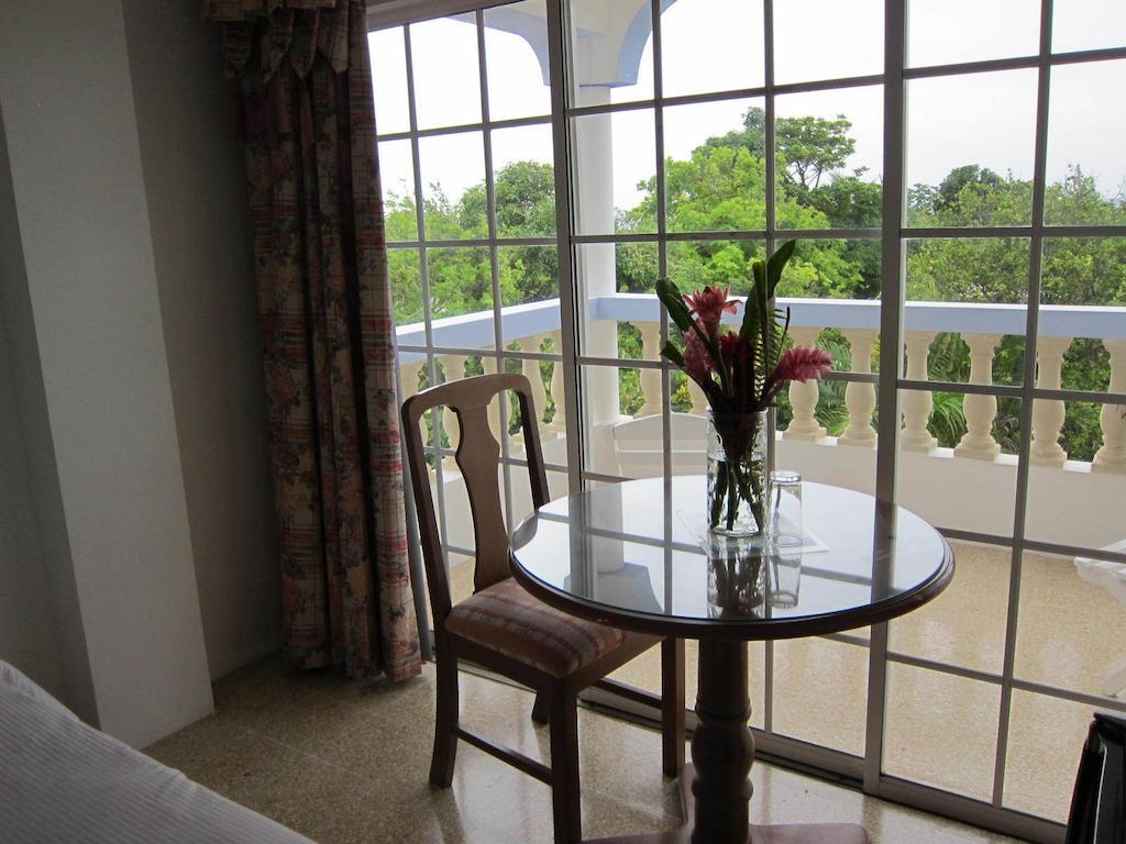 Match Resort Port Antonio Bagian luar foto