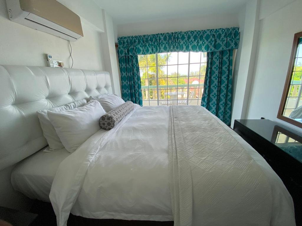 Match Resort Port Antonio Bagian luar foto