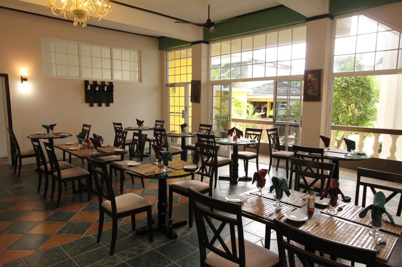 Match Resort Port Antonio Bagian luar foto